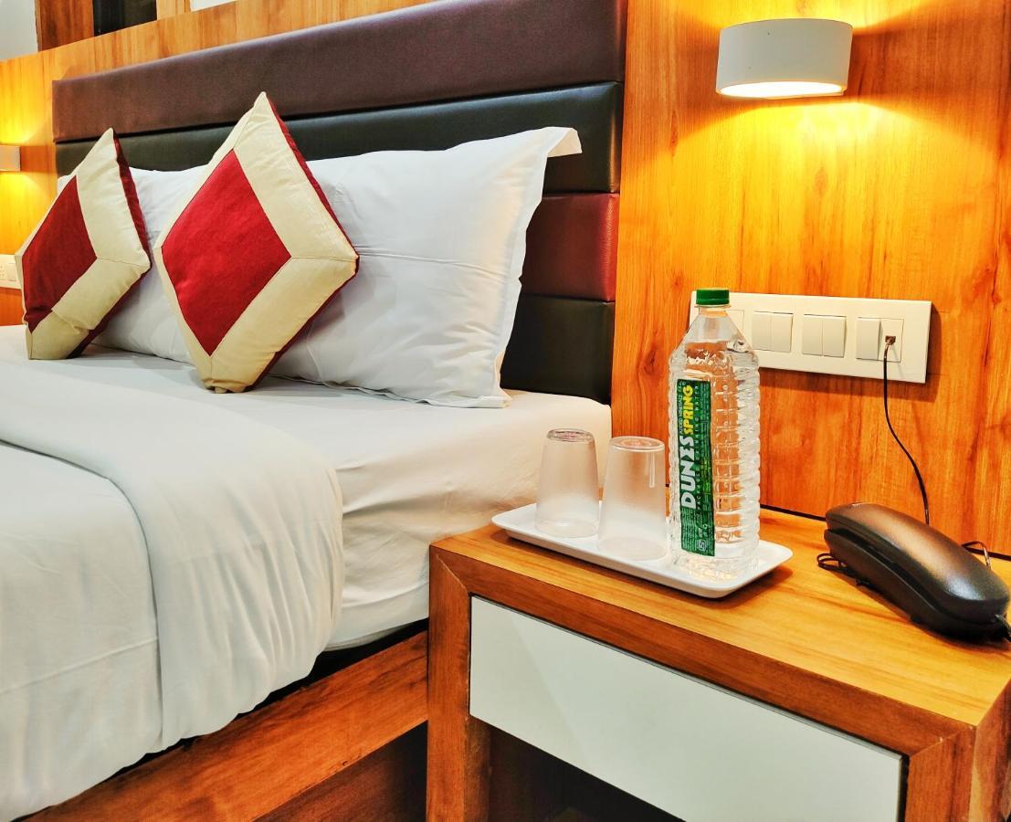 Gateway Suites Βομβάη Εξωτερικό φωτογραφία